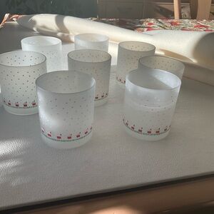 Table glasses with winter theme